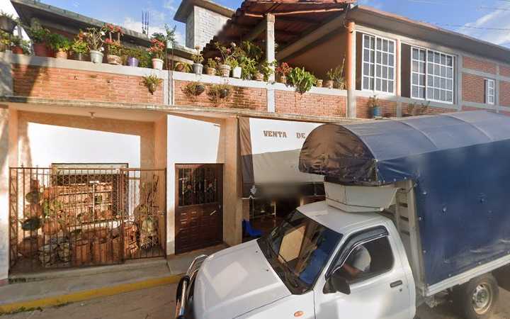 Fotografia tomada fuera de Farmacia Juquilita - Farmacia en Santa María Tonameca, Oax.