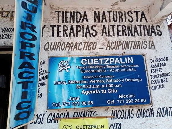 Fotografia tomada fuera de CUETZPALIN tienda naturista y terapias alternativas - Quiropráctico en Coatlán del Río, Mor.
