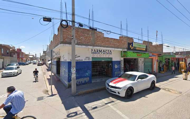Fotografia tomada fuera de Farmacia Genericos Y Naturistas D' Cotty - Farmacia en Villagrán, Gto.