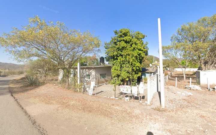 Fotografia tomada fuera de Unidad Médica Rural Santa Cruz Tecache de Mina - Ala de medicina interna en Santa Cruz Tacache de Mina, Oax.