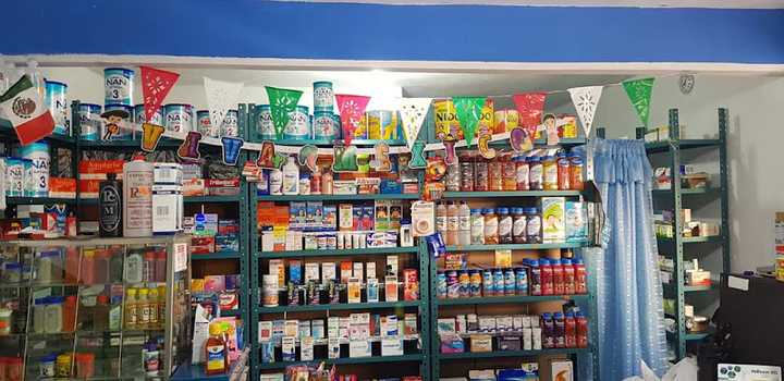 Fotografia tomada fuera de Farmacias de Descuento - Farmacia en Ecatzingo de Hidalgo, Edomex.