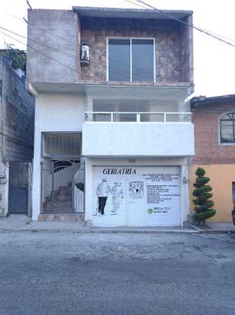 Fotografia tomada fuera de Consultorio de Geriatría Ozumba - Tienda de alimentos naturales en Ozumba de Alzate, Edomex.