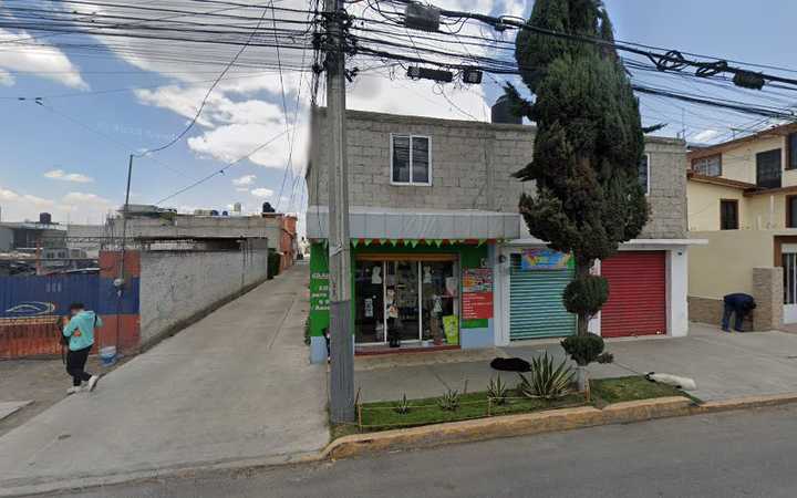 Fotografia tomada fuera de consultorio - Asesor médico en Salitrería, Edomex.
