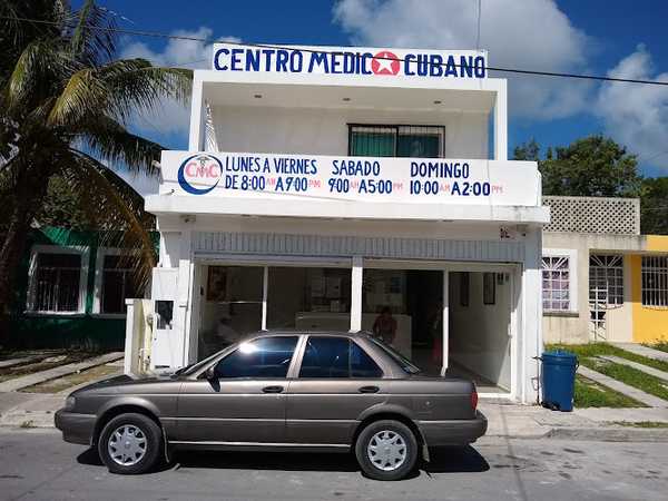 Fotografia tomada fuera de Centro Médico - Centro médico en Puerto Morelos, Q.R.