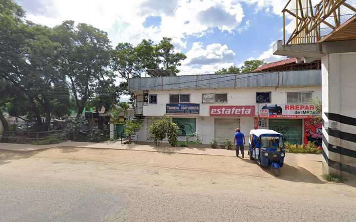 Fotografia tomada fuera de Tienda Naturista - Tienda de alimentos naturales en Oaxaca de Juárez, Oax.