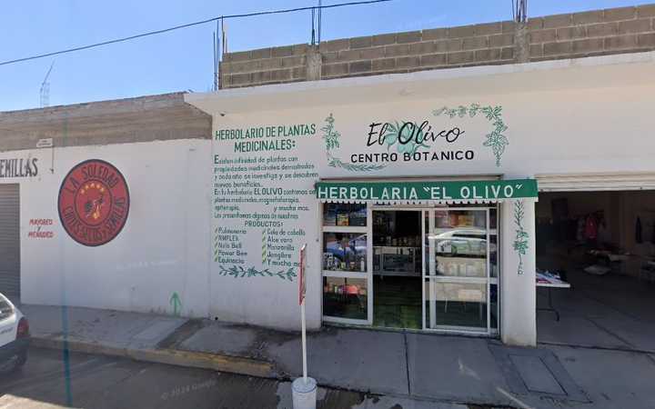 Fotografia tomada fuera de Herbolaria “El Olivo” - Farmacia en Salinas de Hidalgo, S.L.P.
