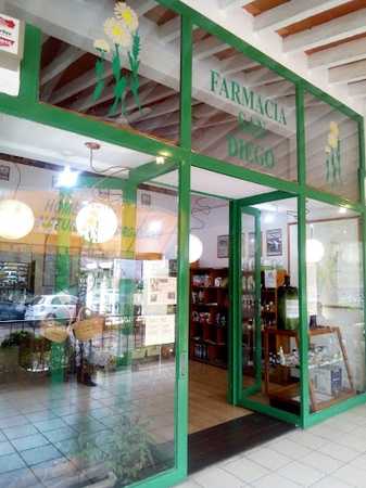 Fotografia tomada fuera de Farmacia San Diego Plaza Laurel - Farmacia en Cuernavaca, Mor.
