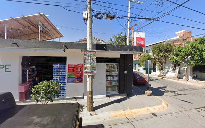 Fotografia tomada fuera de Farmacia De Guadalupe - Farmacia en San Martín Hidalgo, Jal.