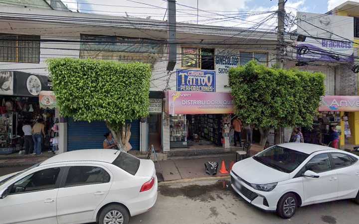 Fotografia tomada fuera de Farmacia Naturista Y Homeopática La Salud - Farmacia en Cuautitlán, Edomex.
