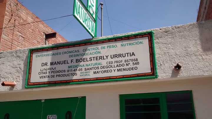 Fotografia tomada fuera de Dr. Manuel F. Boelsterly Urrutia - Naturópata en San Luis Potosí, S.L.P.