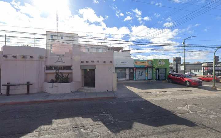 Fotografia tomada fuera de Velara - Tienda naturista en Hermosillo, Son.