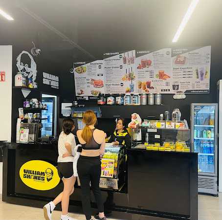 Fotografia tomada fuera de William Shakes Protein Lab. MANACAR- Sport World - Tienda naturista en Benito Juárez, CDMX