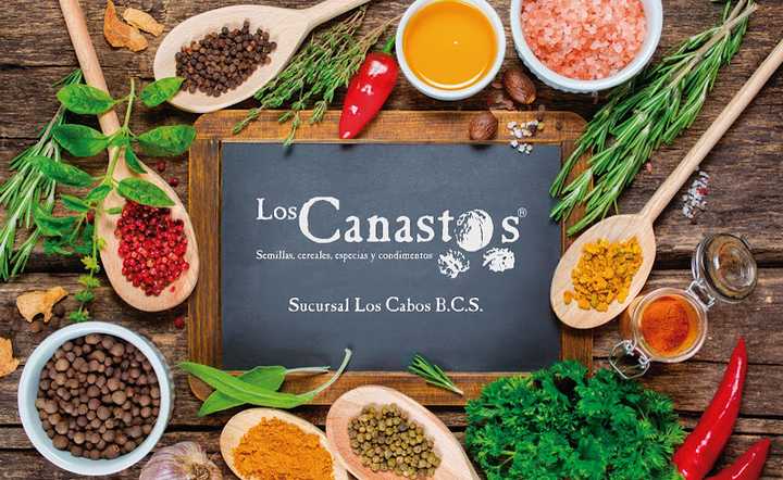Fotografia tomada fuera de Los Canastos - Tienda de alimentos naturales en Cabo San Lucas, B.C.S.